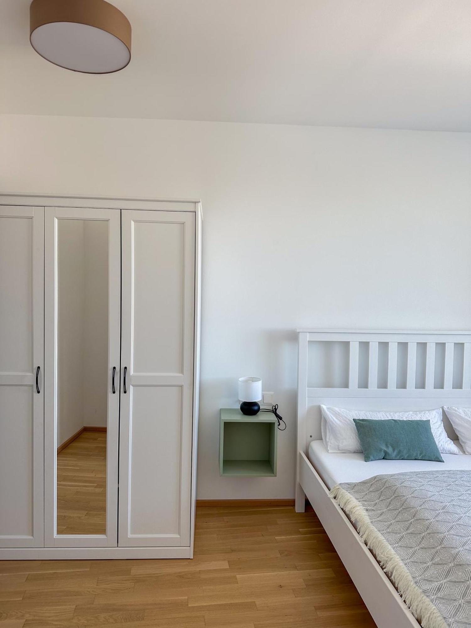 Vienna Sunny Side Up Apartments Екстериор снимка