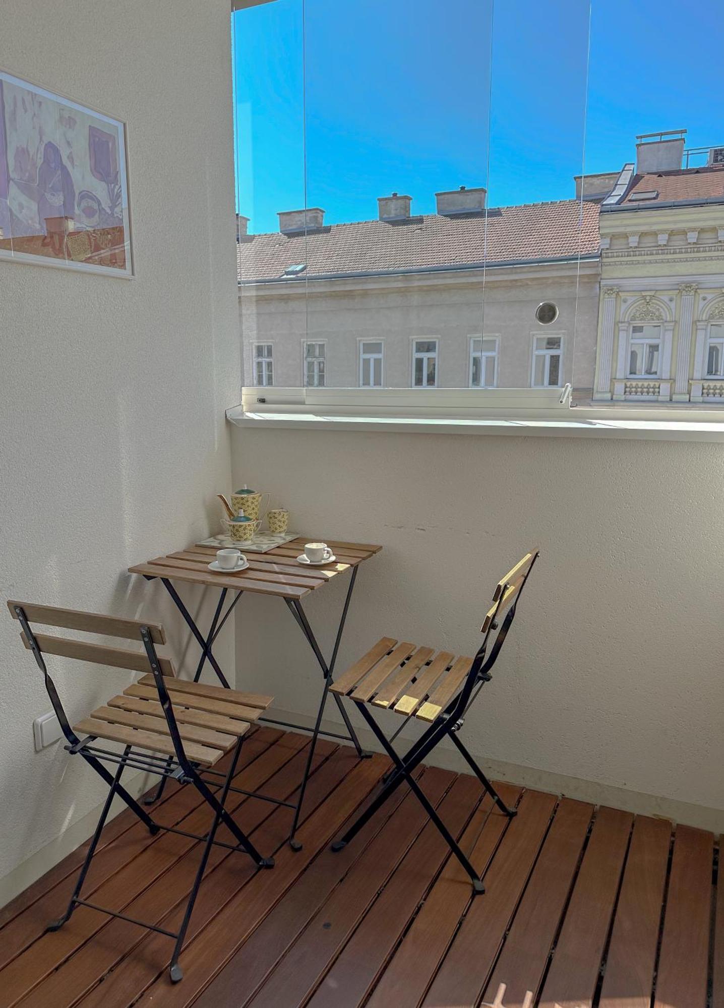 Vienna Sunny Side Up Apartments Екстериор снимка
